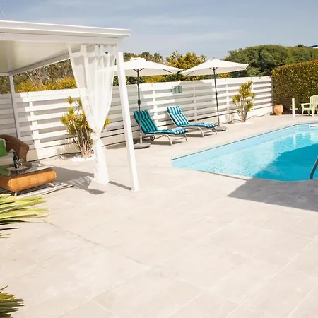 Salieri: Coral Bay With Private Pool 4*